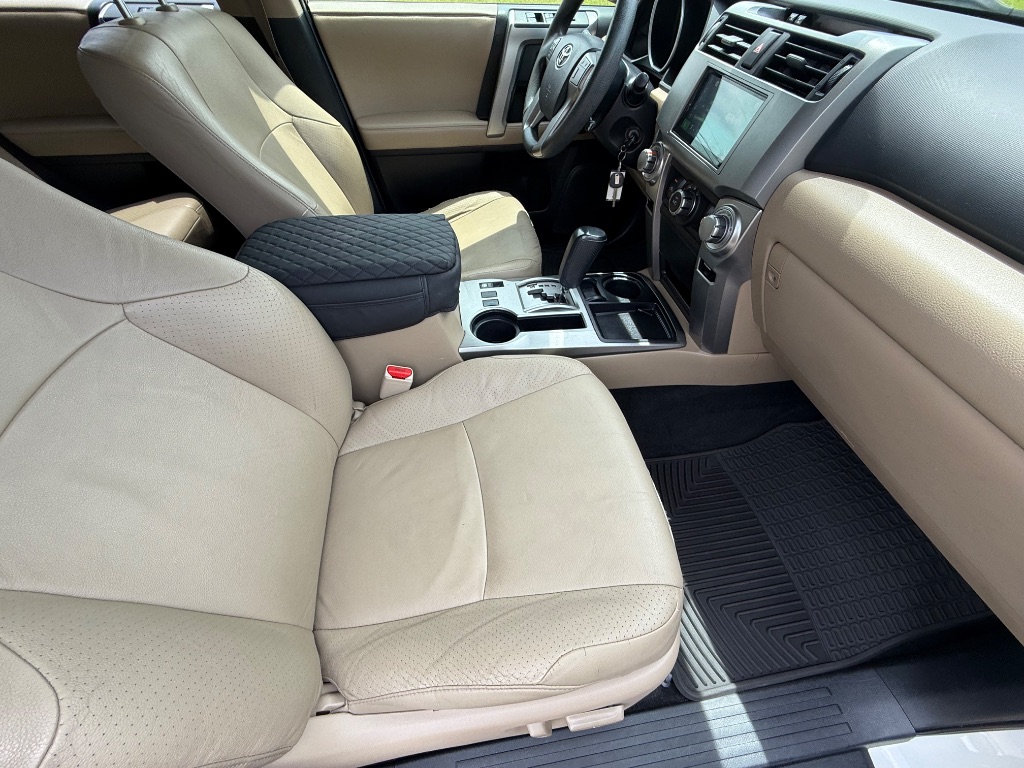 2012 Toyota 4Runner SR5 photo