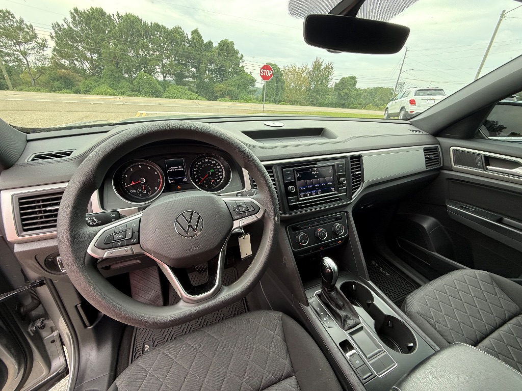 2020 Volkswagen Atlas - $21,990