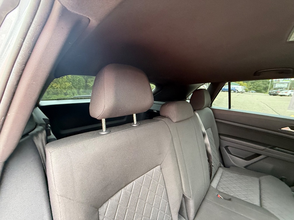 2020 Volkswagen Atlas - $21,990