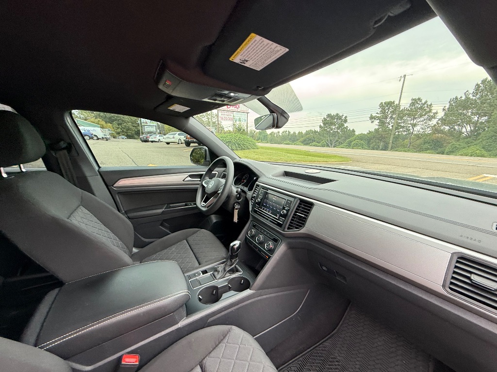 2020 Volkswagen Atlas - $21,990