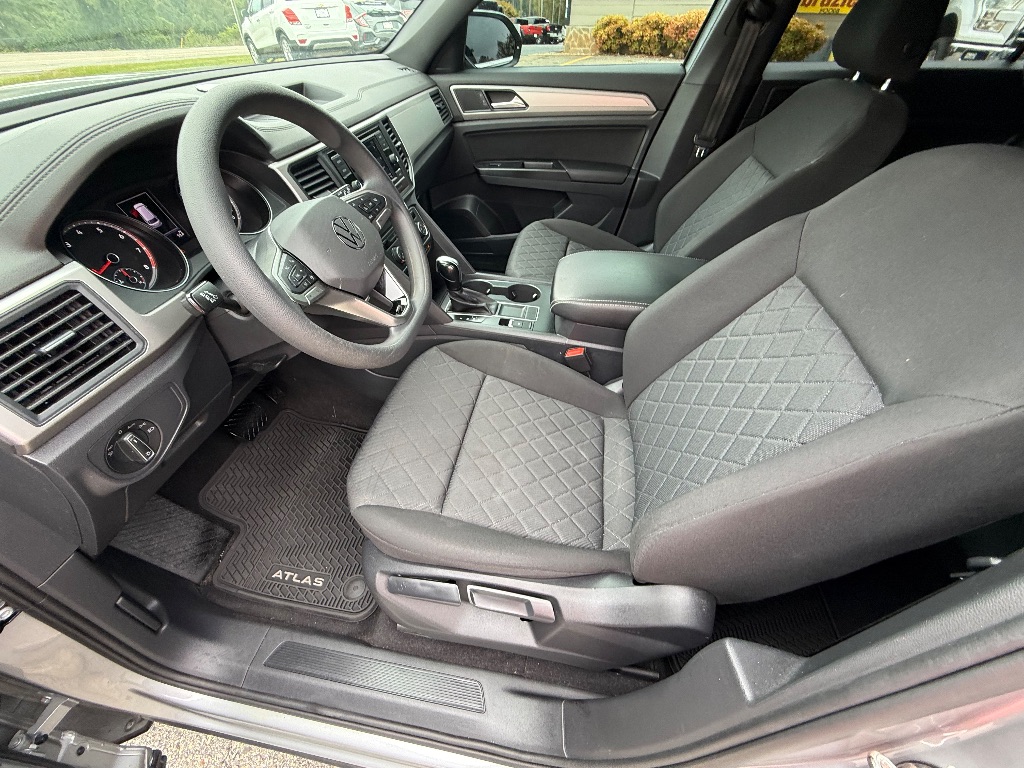2020 Volkswagen Atlas - $21,990