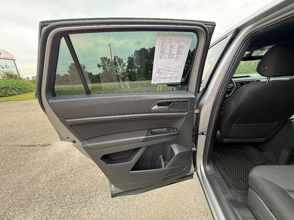 2020 Volkswagen Atlas - $21,990
