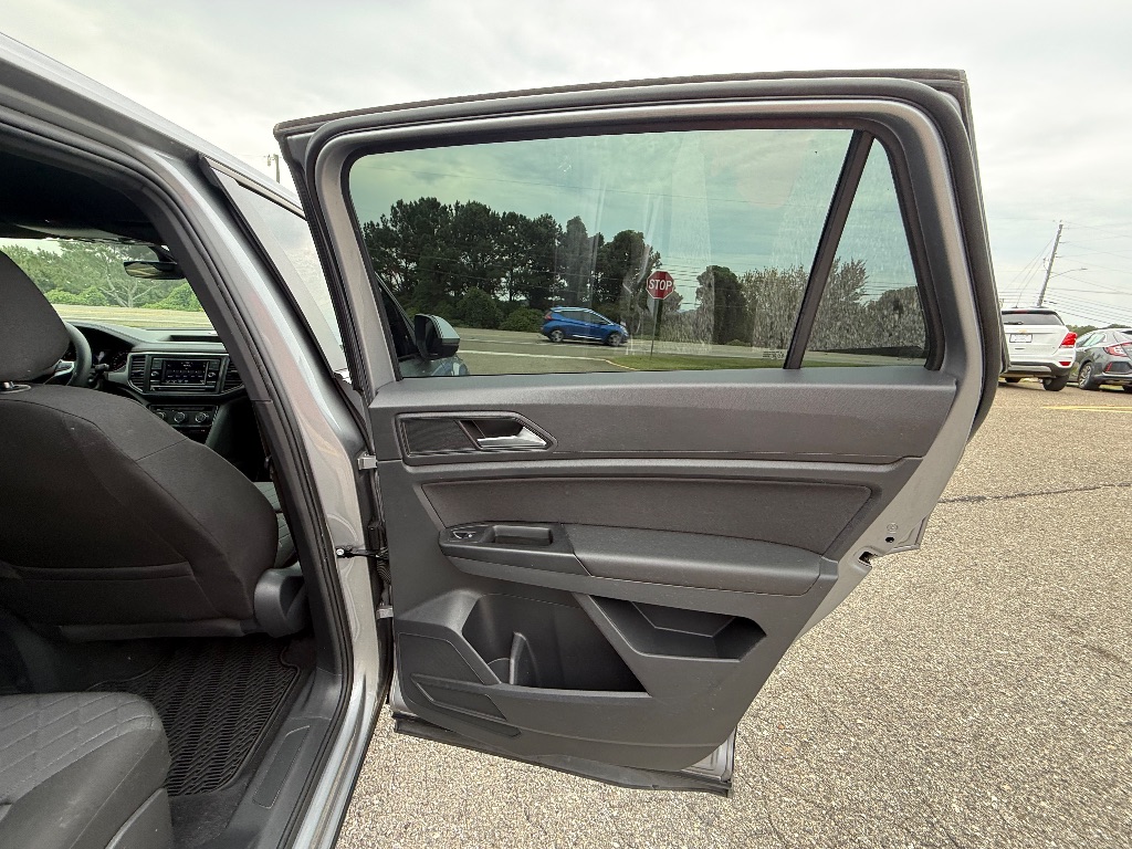 2020 Volkswagen Atlas - $21,990