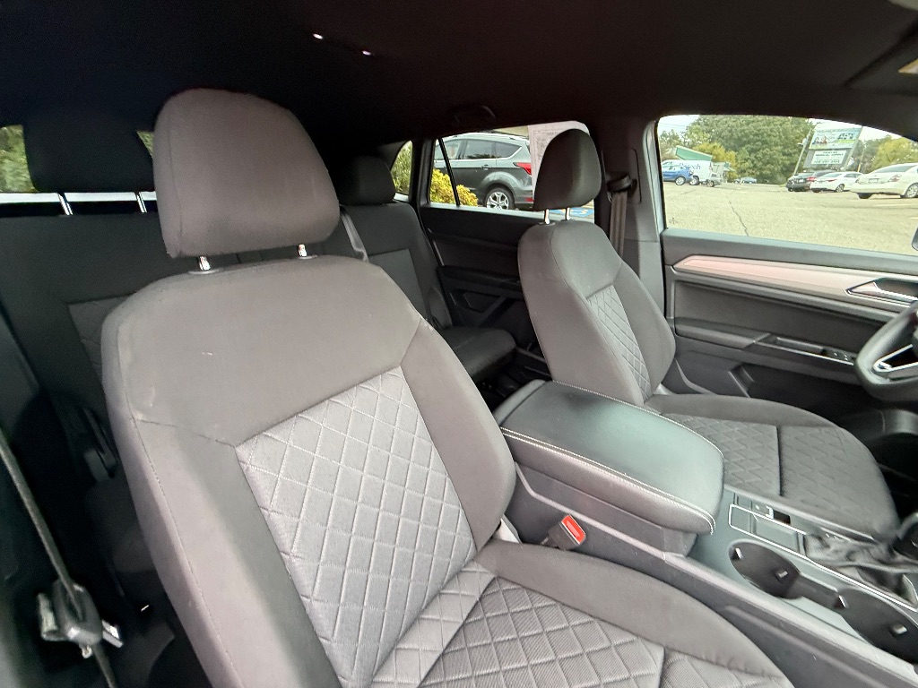 2020 Volkswagen Atlas - $21,990