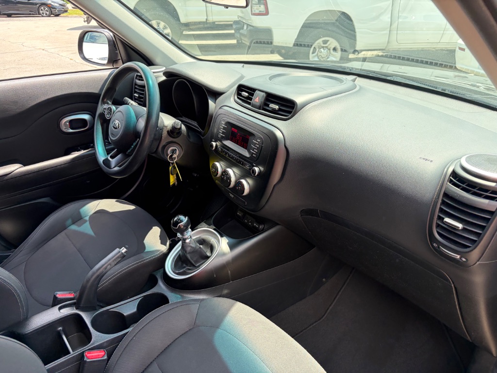 2015 Kia Soul - $11,990