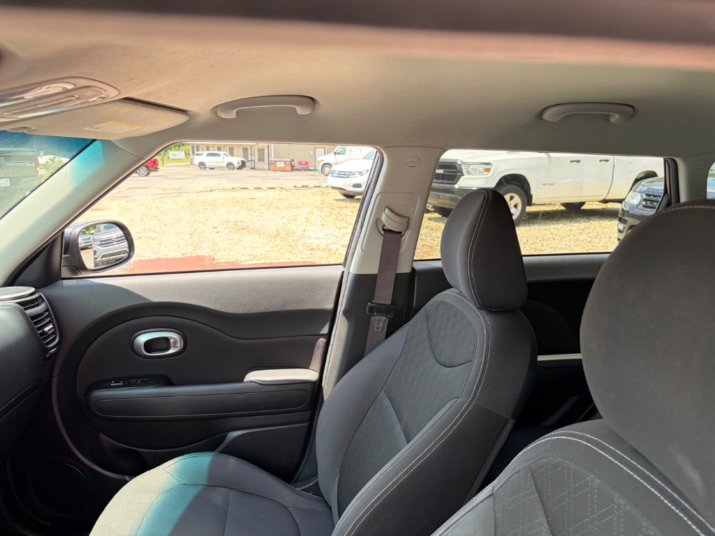 2015 Kia Soul - $11,990