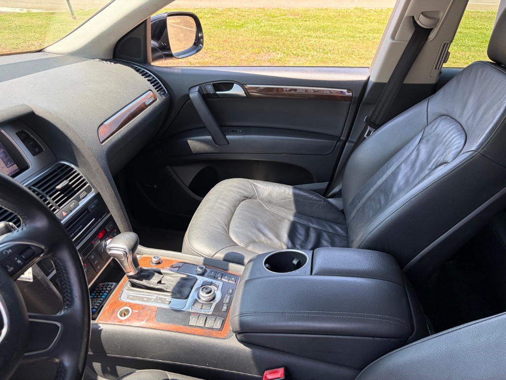 2012 Audi Q7 - $10,990