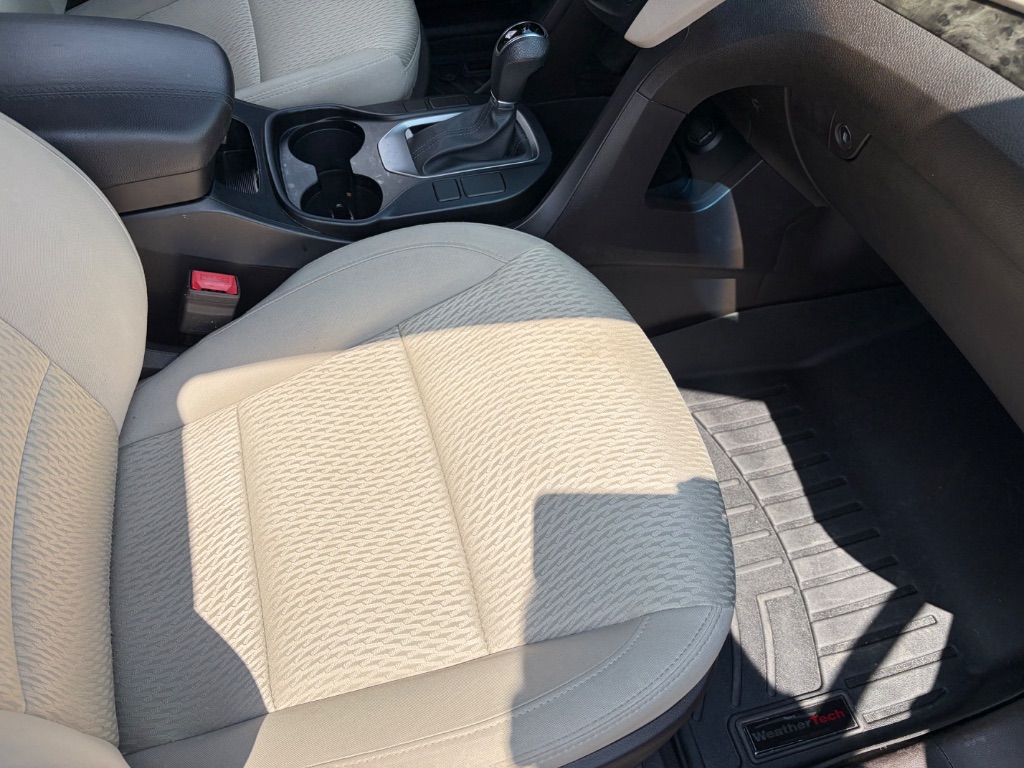 2017 Hyundai Santa Fe Sport - $12,990