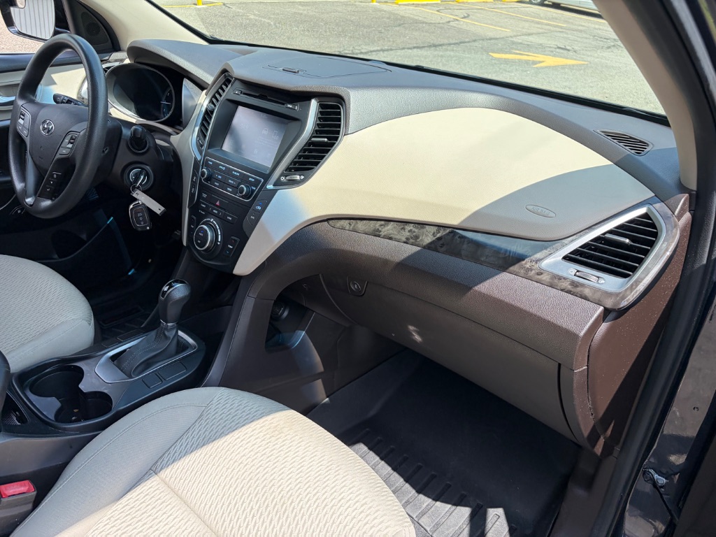 2017 Hyundai Santa Fe Sport - $12,990