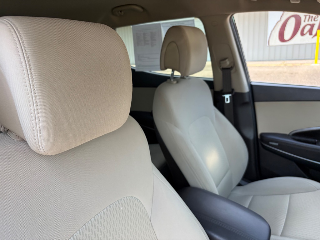 2017 Hyundai Santa Fe Sport - $12,990