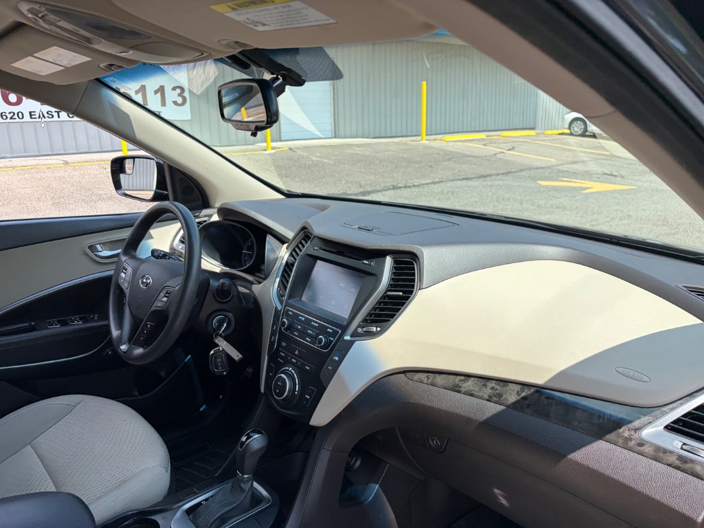2017 Hyundai Santa Fe Sport - $12,990