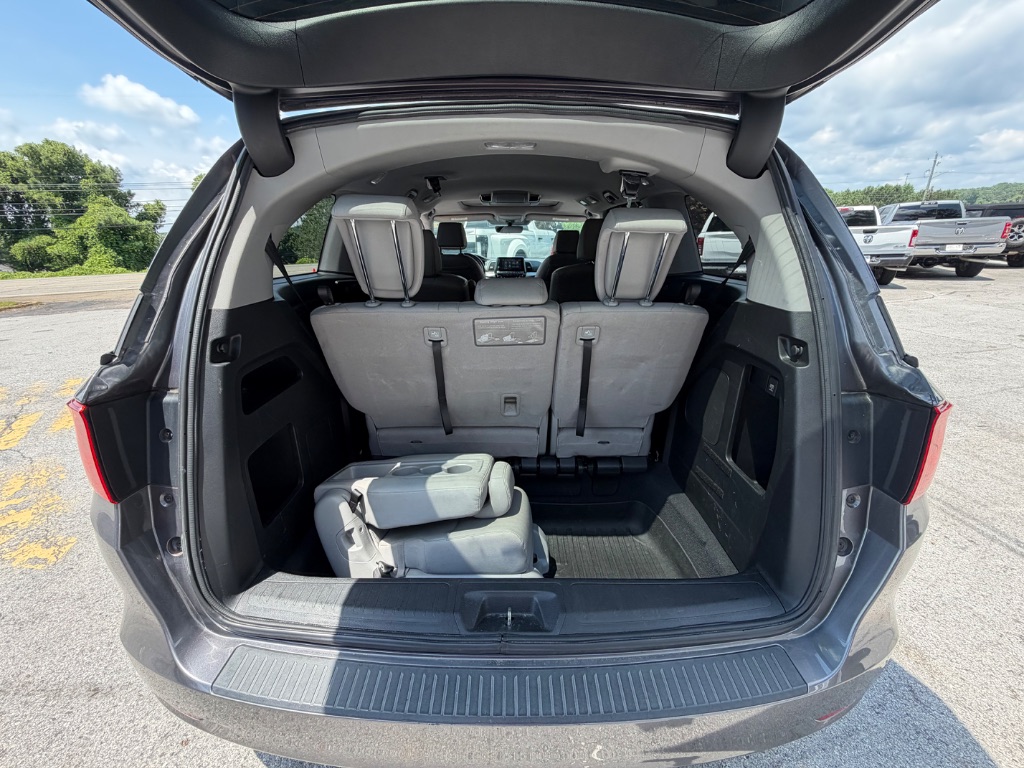 2018 Honda Odyssey - $18,990