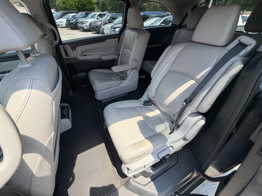 2018 Honda Odyssey - $18,990