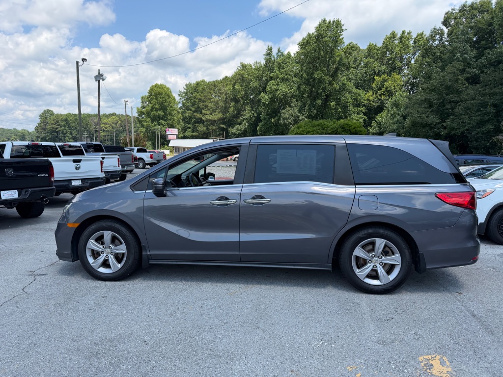 2018 Honda Odyssey - $18,990