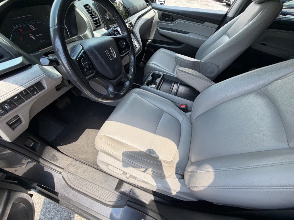 2018 Honda Odyssey - $18,990
