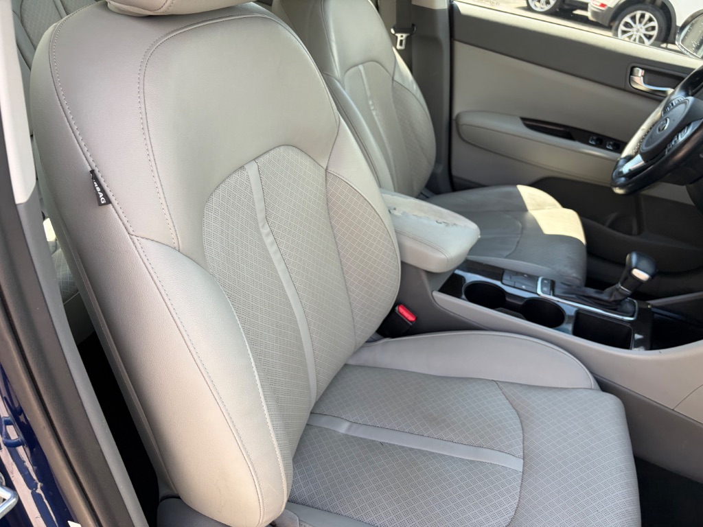 2016 Kia Optima - $10,990