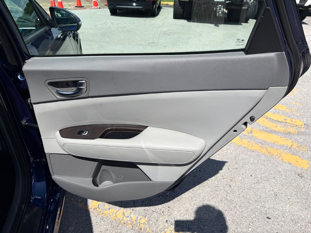 2016 Kia Optima - $10,990