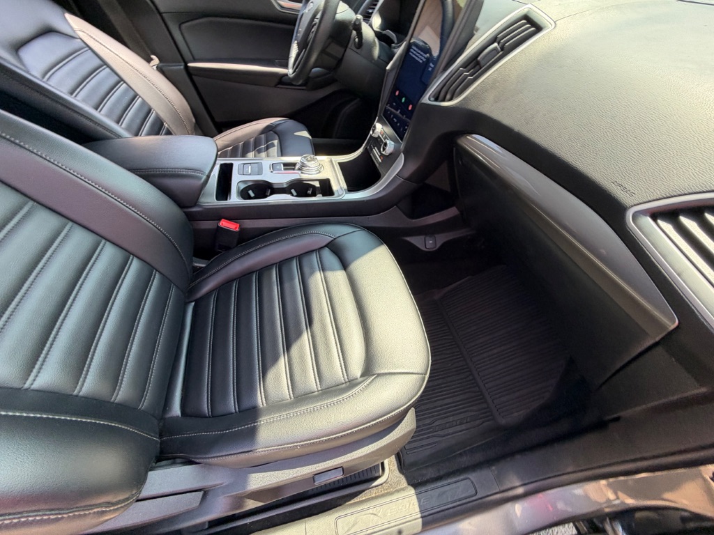 2024 Ford Edge - $28,990