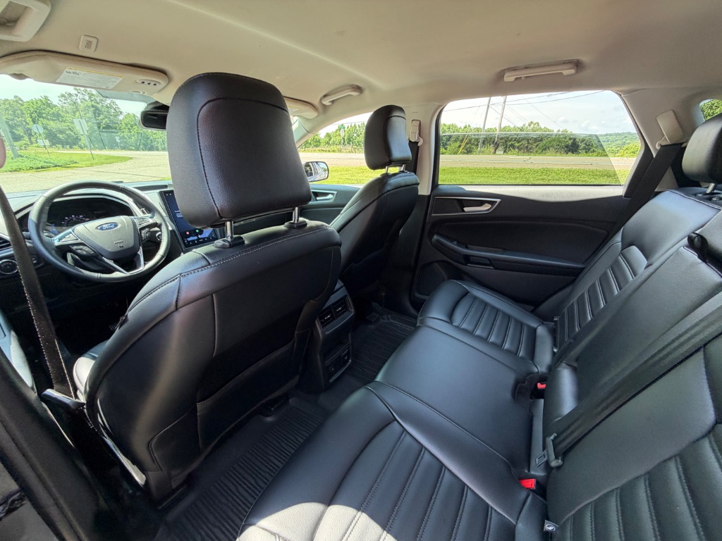2024 Ford Edge - $28,990