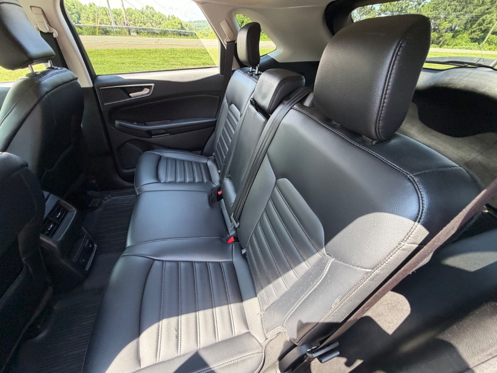 2024 Ford Edge - $28,990