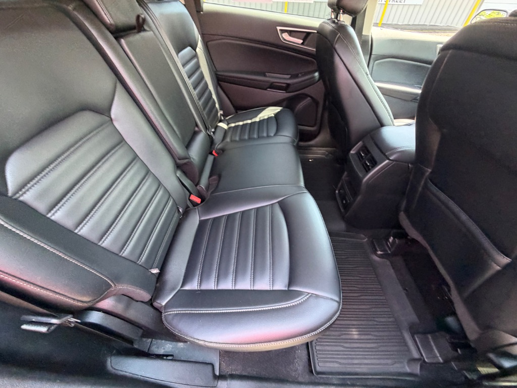 2024 Ford Edge - $28,990