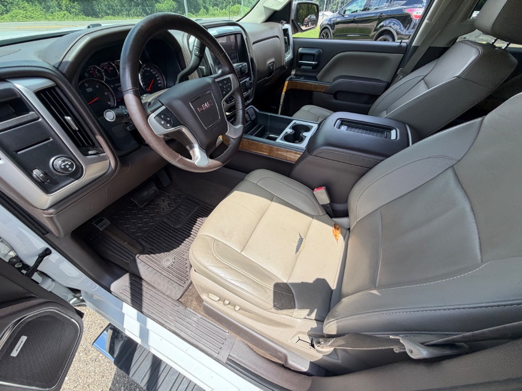 2016 GMC Sierra 1500 - $24,990