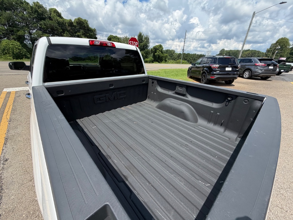 2016 GMC Sierra 1500 - $24,990