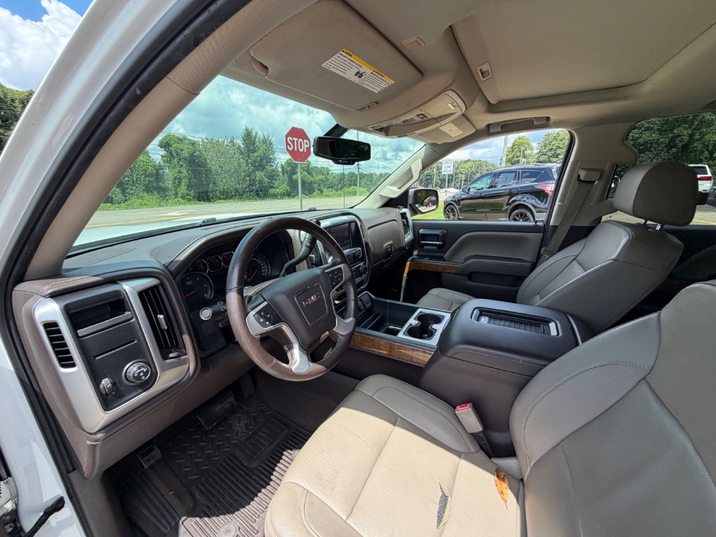 2016 GMC Sierra 1500 - $24,990