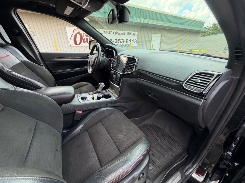 2020 Jeep Cherokee - $22,990