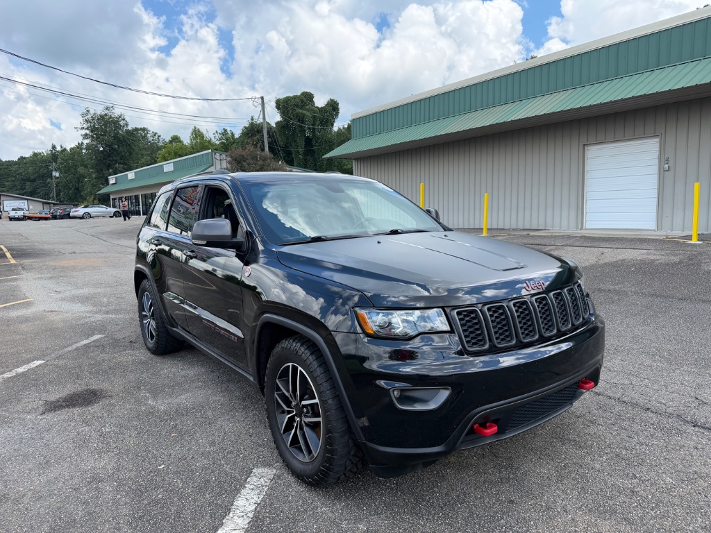 2020 Jeep Cherokee - $22,990