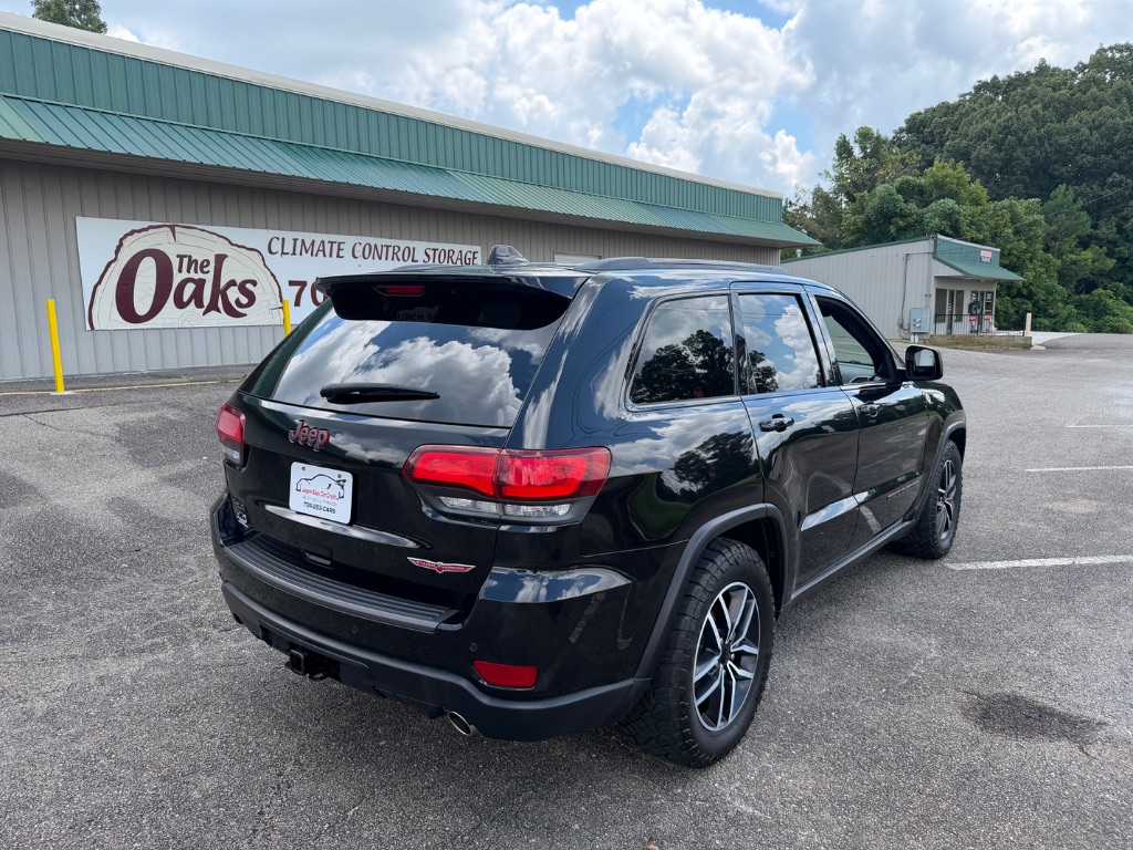 2020 Jeep Cherokee - $22,990