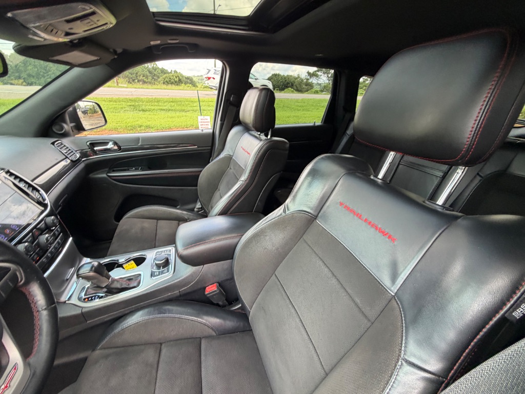 2020 Jeep Cherokee - $22,990