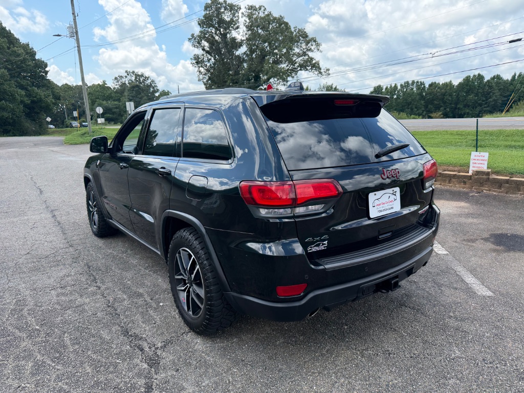 2020 Jeep Cherokee - $22,990