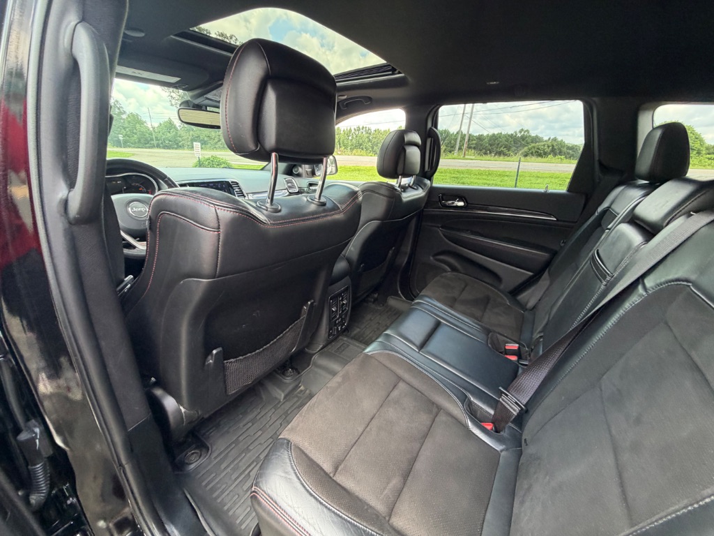 2020 Jeep Cherokee - $22,990