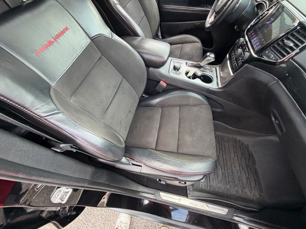 2020 Jeep Cherokee - $22,990