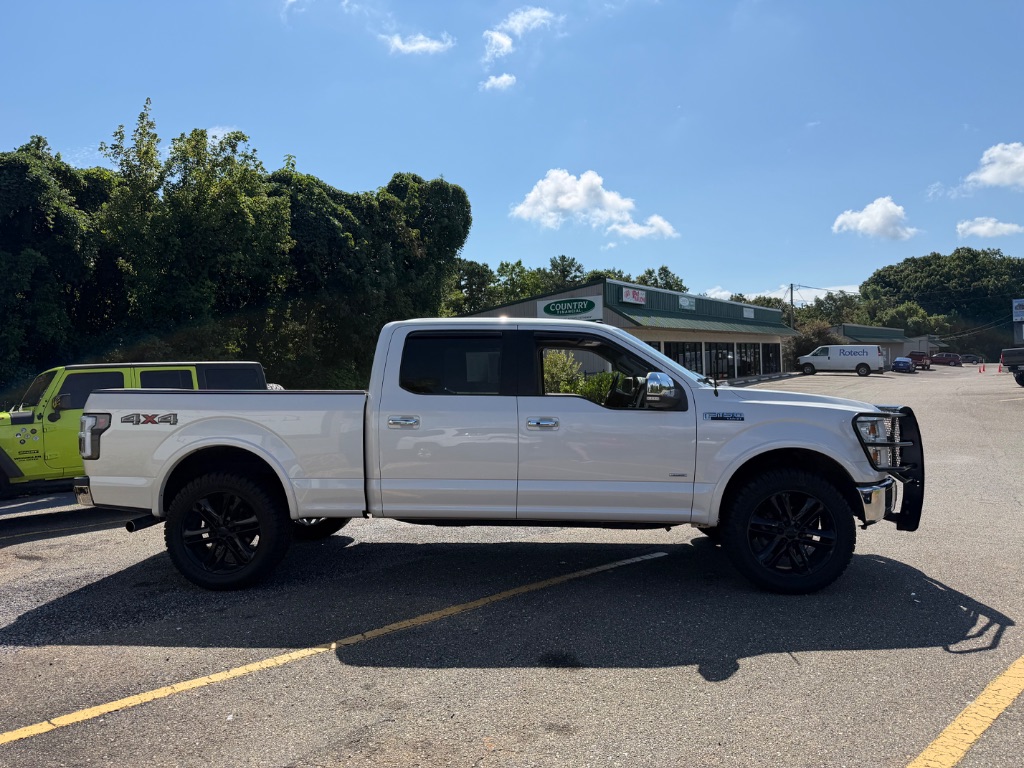 2017 Ford F-150 - $29,990
