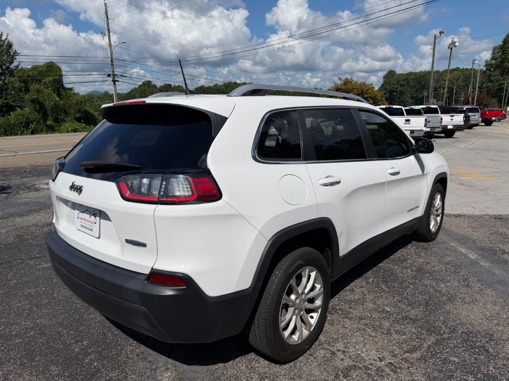 2019 Jeep Cherokee - $15,990