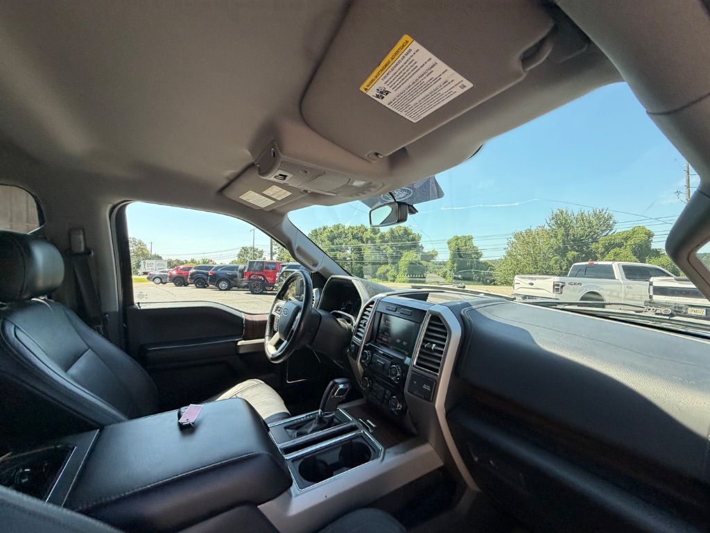 2015 Ford F-150 - $15,990