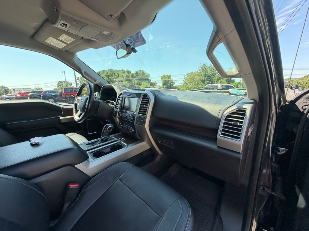 2015 Ford F-150 - $15,990