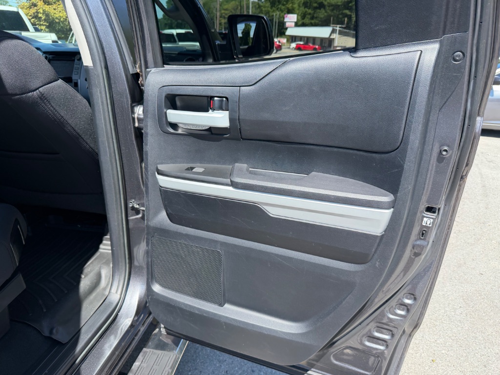 2018 Toyota Tundra - $22,990
