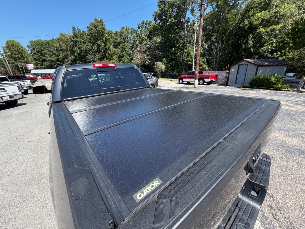 2018 Toyota Tundra - $22,990