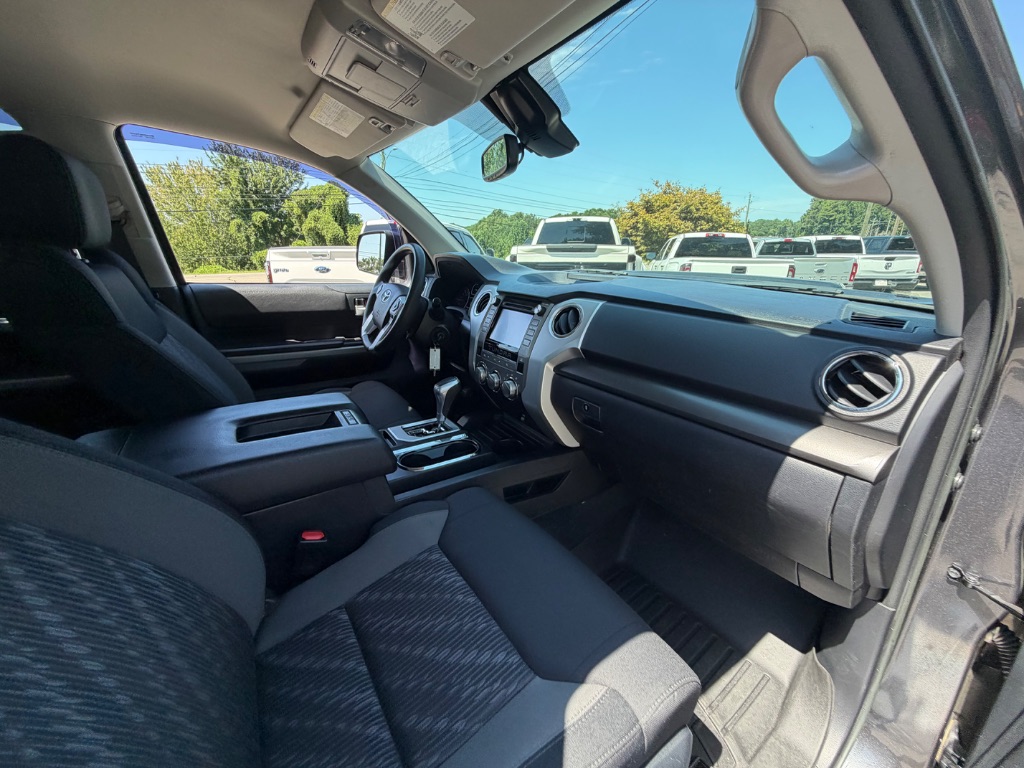 2018 Toyota Tundra - $22,990