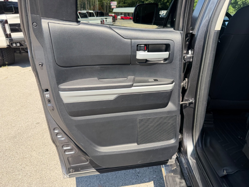 2018 Toyota Tundra - $22,990