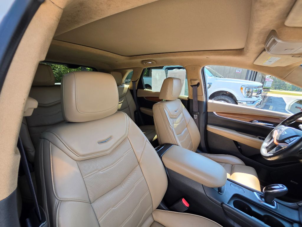 2017 Cadillac XT5 - $18,990