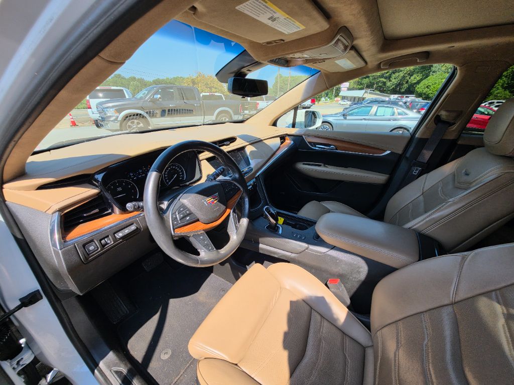 2017 Cadillac XT5 - $18,990