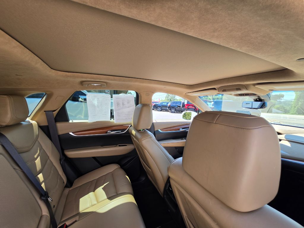 2017 Cadillac XT5 - $18,990