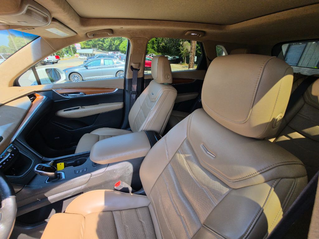 2017 Cadillac XT5 - $18,990