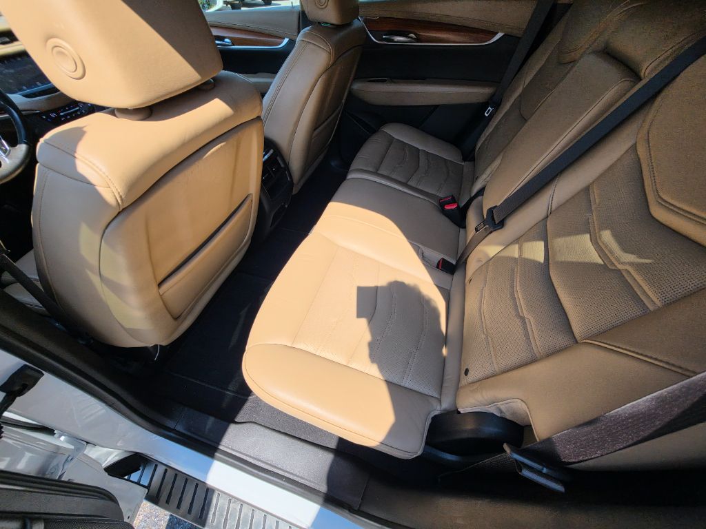 2017 Cadillac XT5 - $18,990