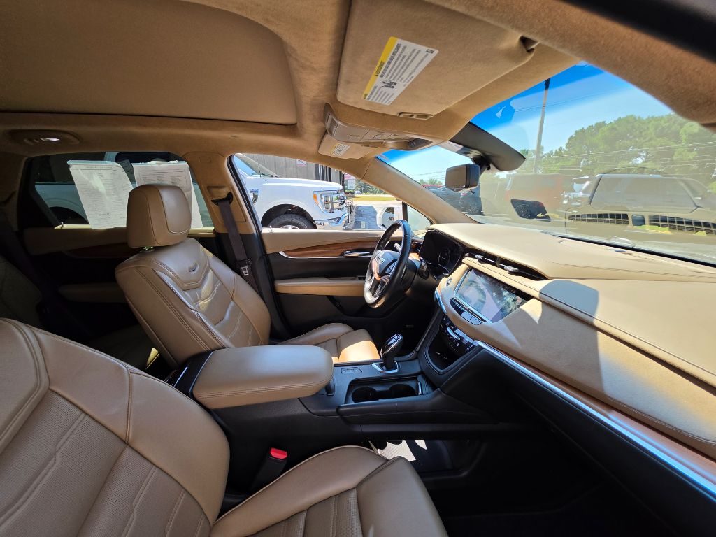 2017 Cadillac XT5 - $18,990