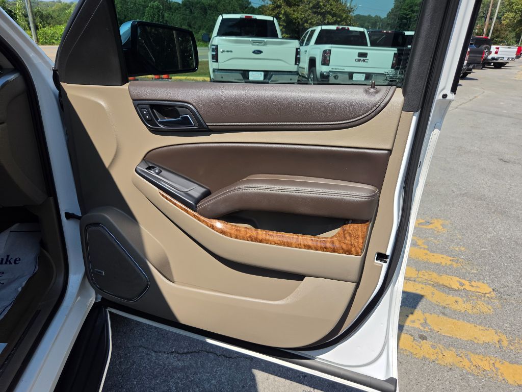 2017 Chevrolet Tahoe - $25,990